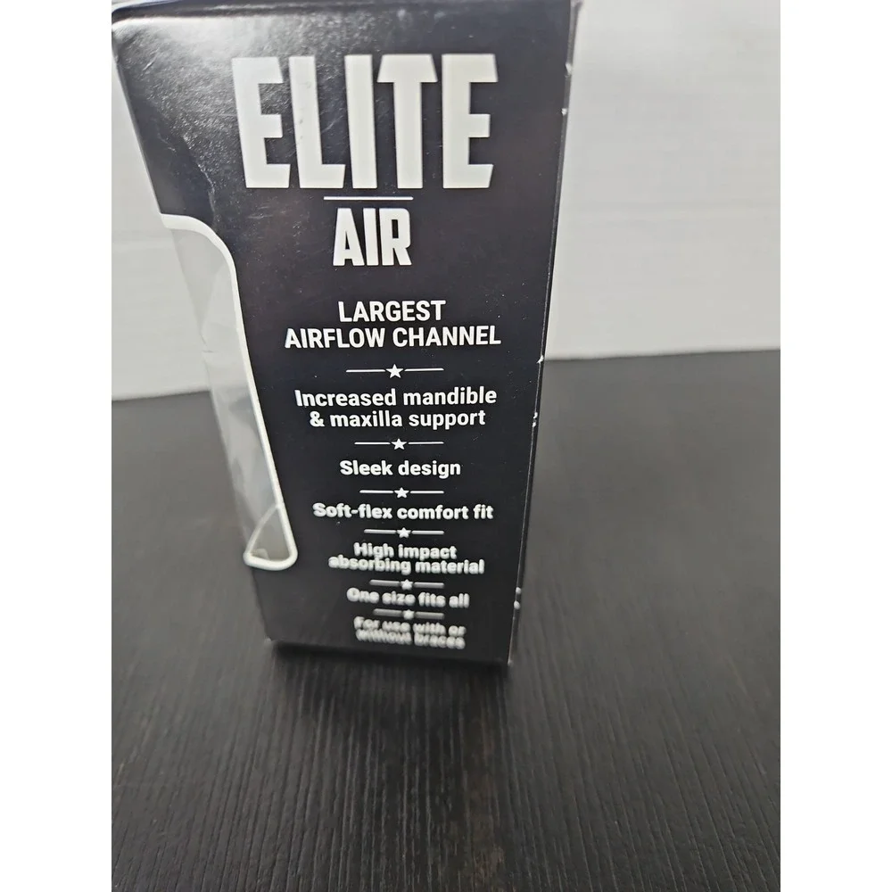 Soldier Mouthguard with Tethers – One Size Fits All – New in Box (A)